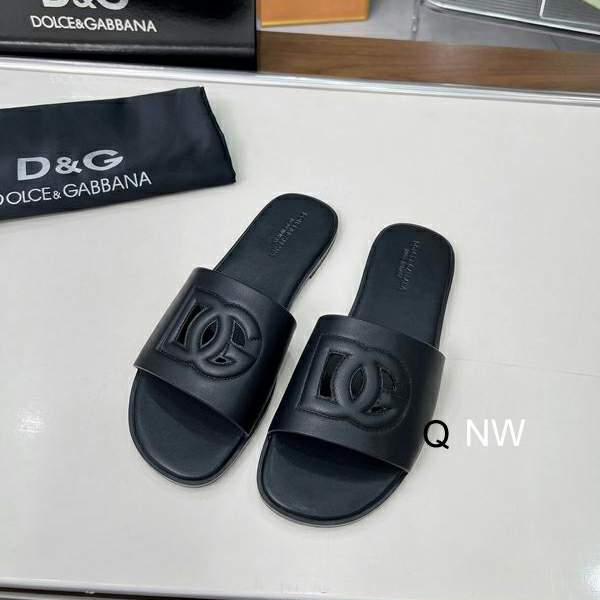 Picture of Dolce Gabbana Slippers _SKUDGsz35-45WN06022827